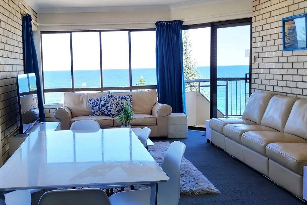 Ocean View Beachside 3 Bedroom 2 Bathroom Unit Caloundra